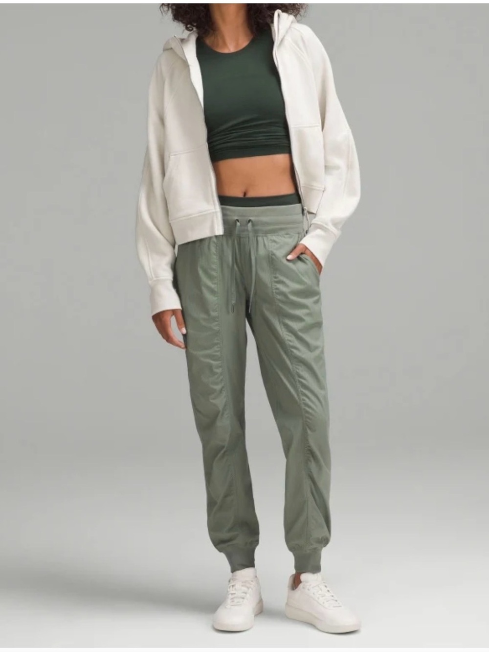 Lululemon Dance Studio Joggers- MINT 💚 NWOT - Medium - Picture 3 of 9